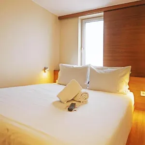 Dusseldorfer Hof Otel