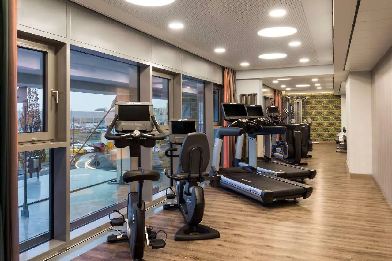 **** Szálloda Hyatt Place Frankfurt Airport Frankfurt am Main Németország